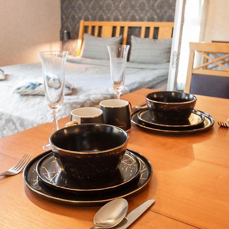 Quiet Romantic Studio Plus Parking, Tartu Home Eksteriør billede